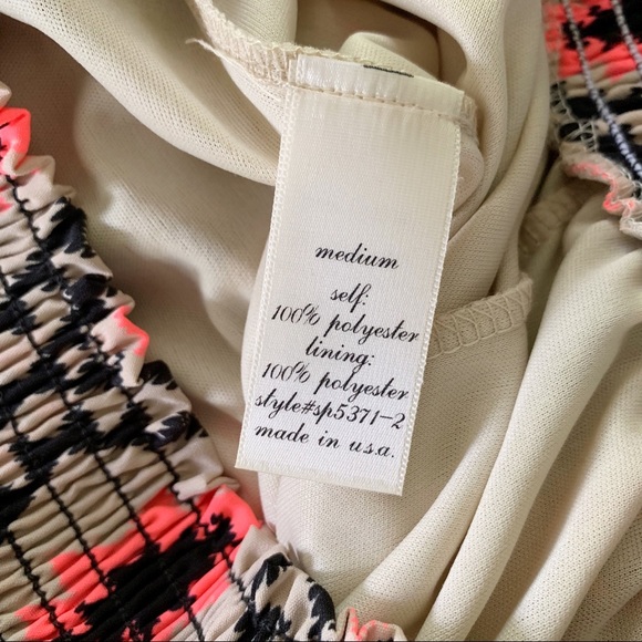 Francesca’s Southwestern Shorts, Tan, Hot Pink, M - Picture 5 of 6